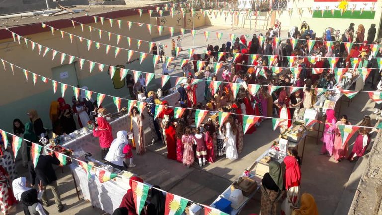 مدراس الإقليم تحتفل اليوم “بعيد الطالب”