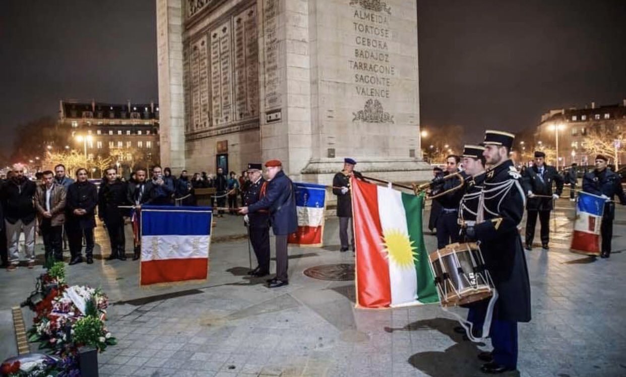 البيشمركة تشارك بأيقاد شعلة الجندي المجهول في باريس